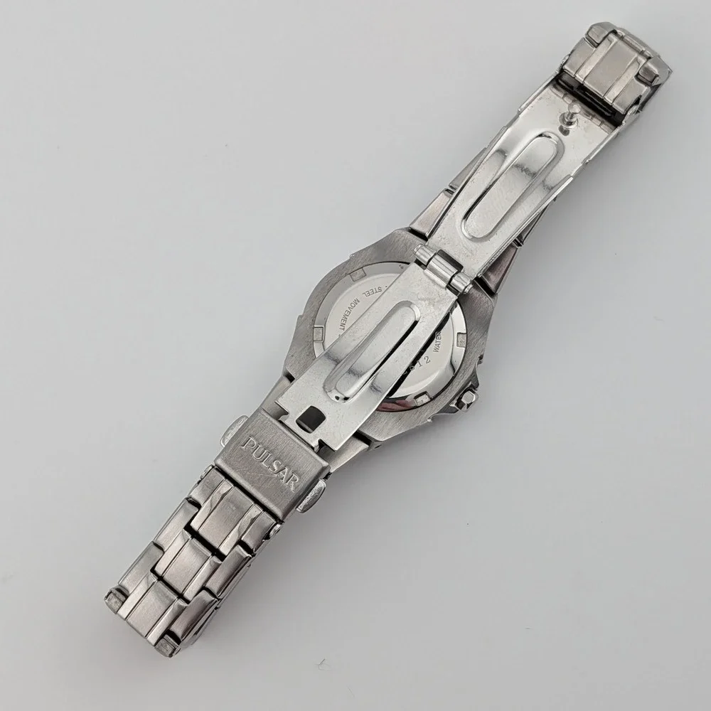Vintage 2000 Pulsar PXT797 Women's Pinstripe MOP Crystal Bezel Date Watch 28mm
